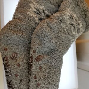 Muk luks slipper socks